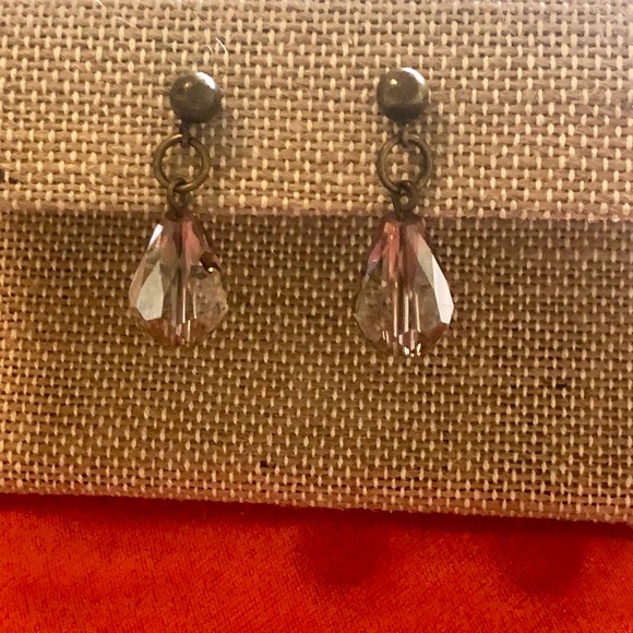 Grayling Earrings - Picture 8 of 9